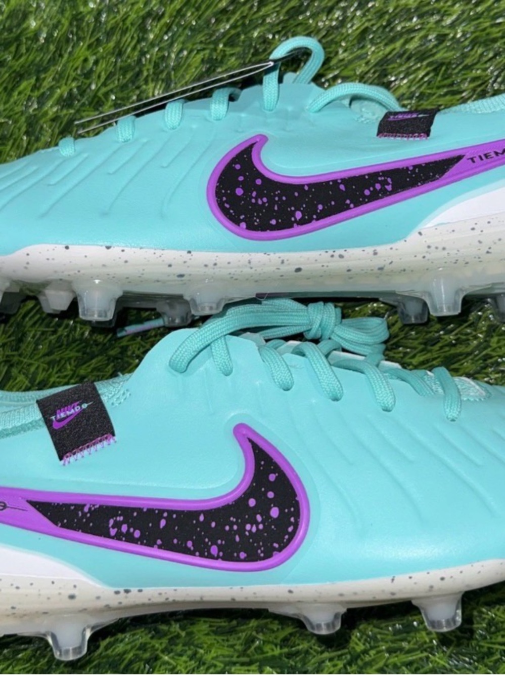 Nike Legend 10 Elite AG Pro Hyper Turq Soccer Cleats DV4330-300 Size 8 Men